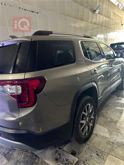 GMC Acadia